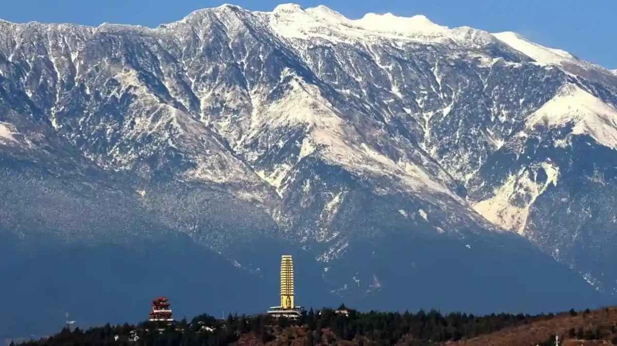 Panoramic view of Cangshan Mountain peaks in Dali, Yunnan.