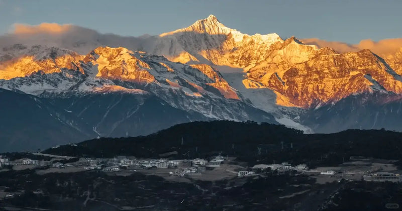 Majestic panoramic view of the Meili Snow Mountain range in Shangri-La.