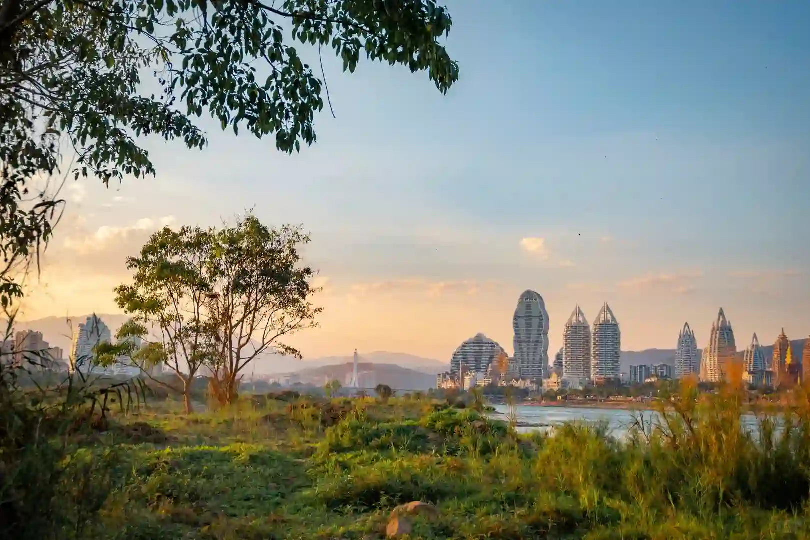XI SHUANG BAN NA - Lynxtour
