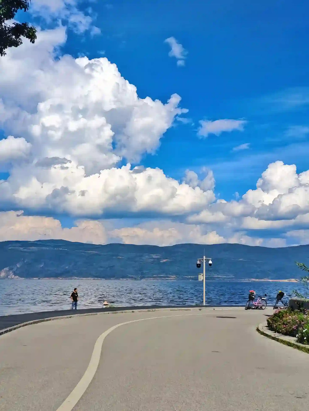 Erhai Lake