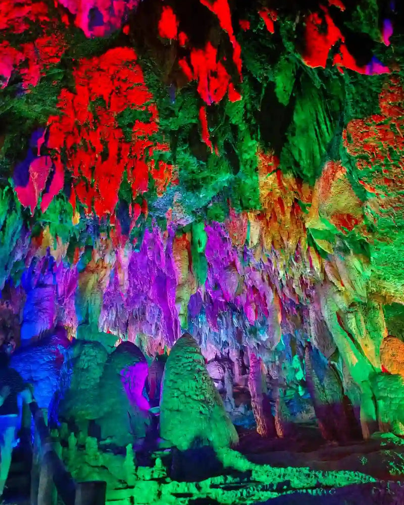 Kunming Jiuxiang Scenic Area 1-Day Private Tour