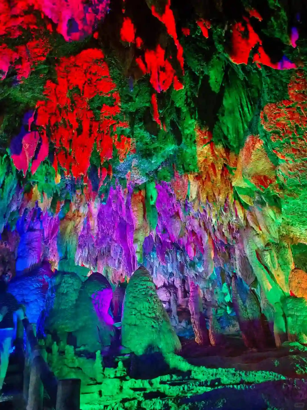 Kunming Jiuxiang Scenic Area 1-Day Private Tour