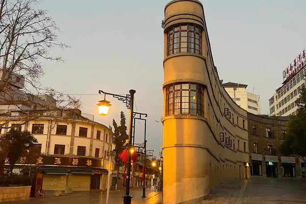 Kunming Stone Forest, Old Street & Nanqiang Night Market 1-Day Private Tour