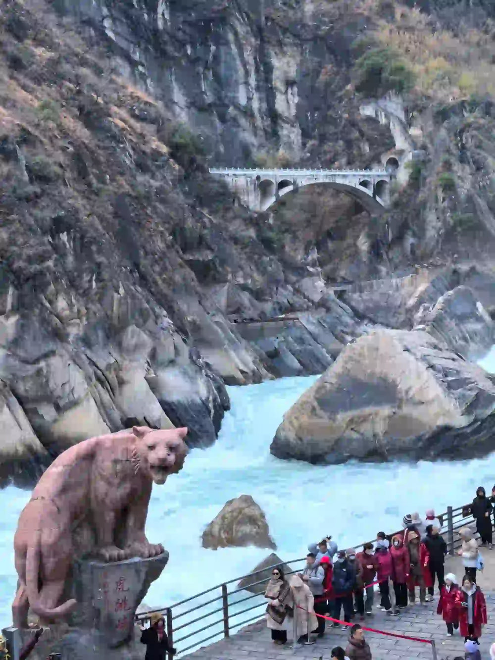 Visit Tiger Leaping Gorge