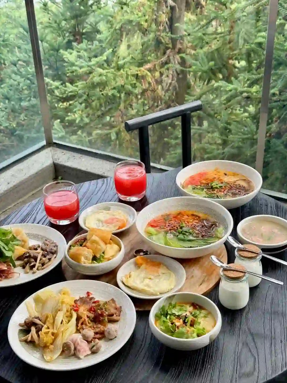 Cloud-view Breakfast